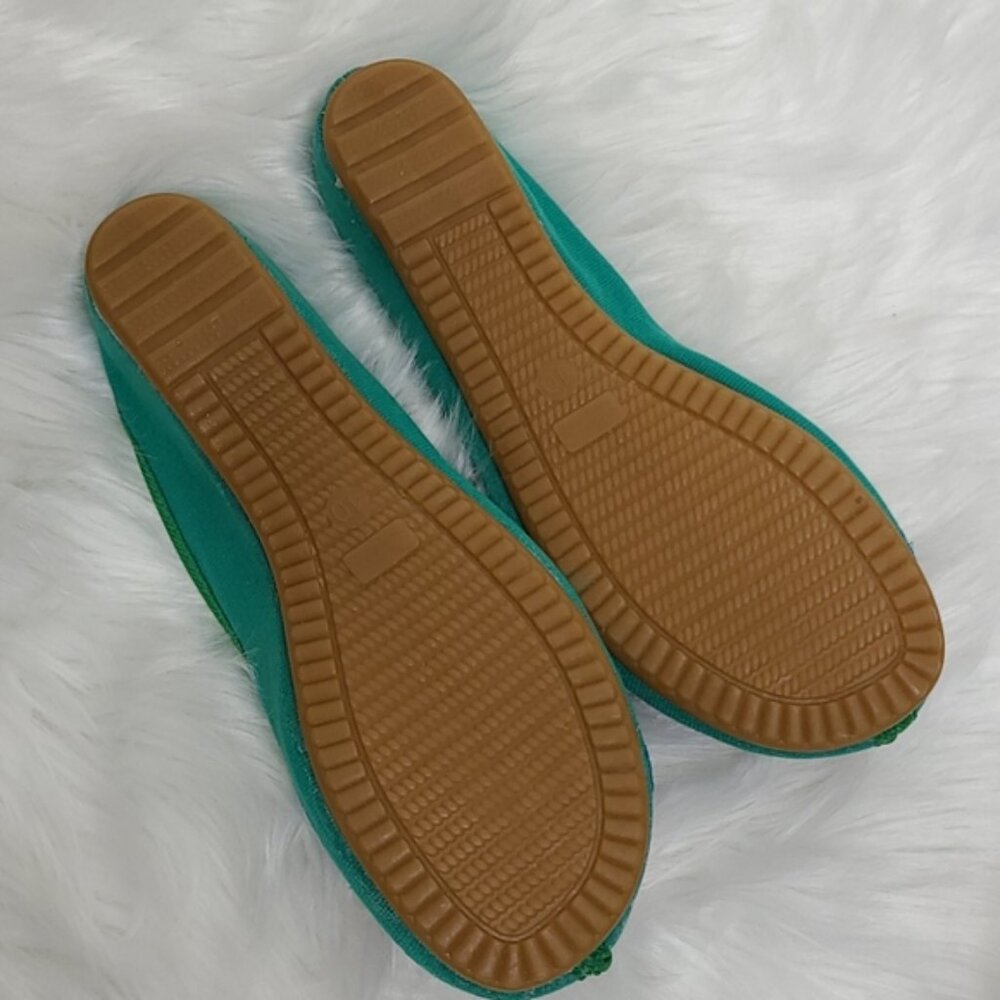 Green Embroidered Opera Flats | Backless Mules | Statement Piece - Picture 6 of 7